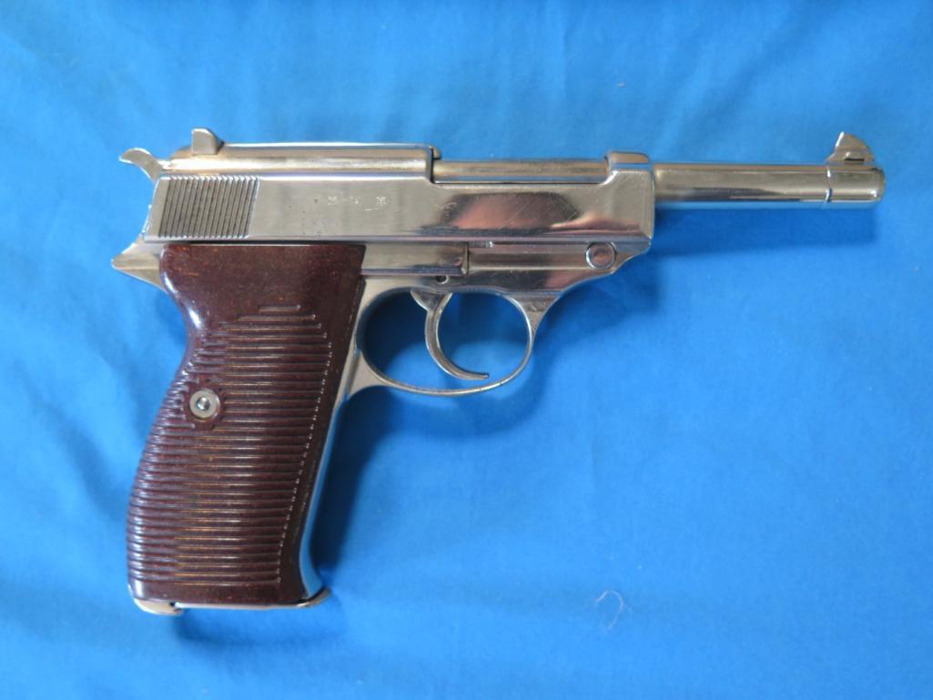 Walther P38 9mm Semi auto pistol, WW2 German - Matching Numbers, tag#8287