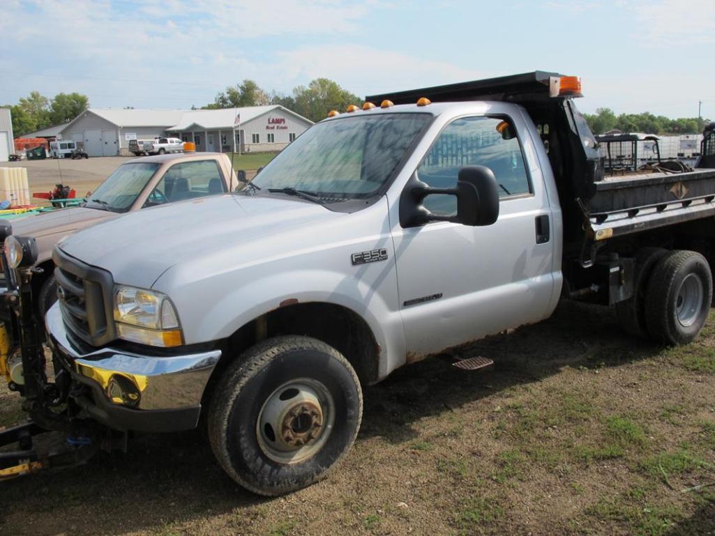 2002 Ford F350 1T 4wd Std Cab Dump 7.3 Diesel, 4x4, Hydro Dump Box, Plow, S