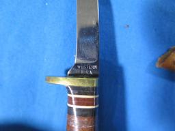 (2) Western and Case 6" knives with sheaths, tag#1425