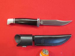 Buck knife model 102 woodsman, like new, tag#4018