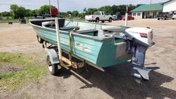 16' Crestliner with Evinrude 15hp and trolling motor (both run) on 1996 Hom