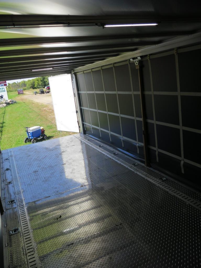 2017 Montrose 26' aluminum 10000# curtain side enclosed trailer, electric j