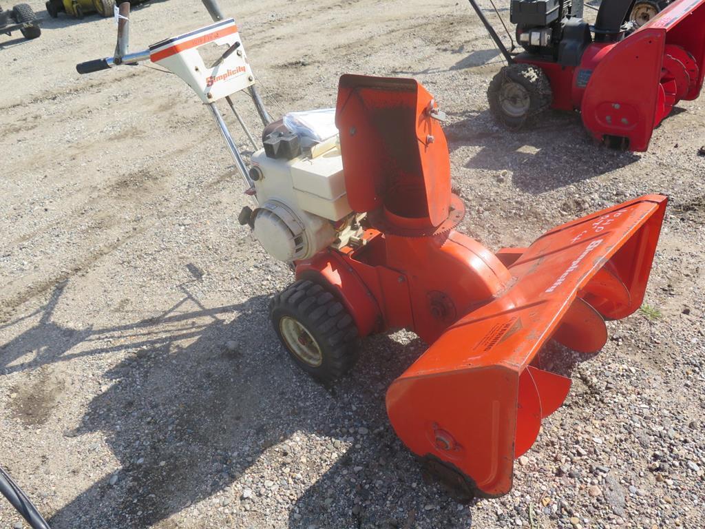 Simplicity 10hp 28" walk behind snowblower - runs~1208