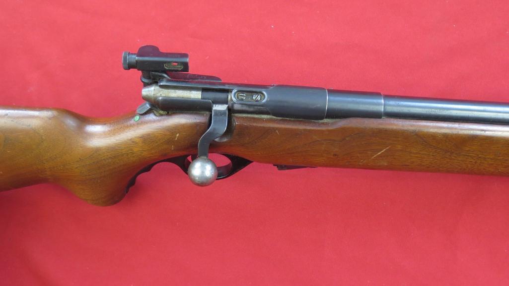 Mossberg Model 44US .22LR Bolt Action Peep Sight Clip Feed (1 "“ 7 shot mag