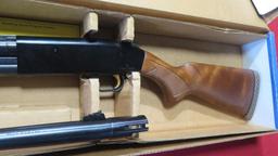 Mossberg 500 12ga pump, 28" VR barrel, extra ported rifled barrel in box ,