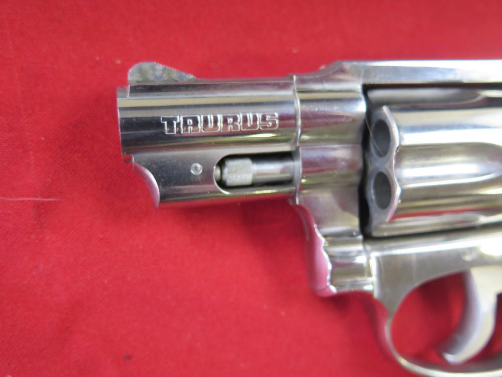 Taurus M731 .32H&R mag, stainless, ported, 6 shot, in factory box with keys