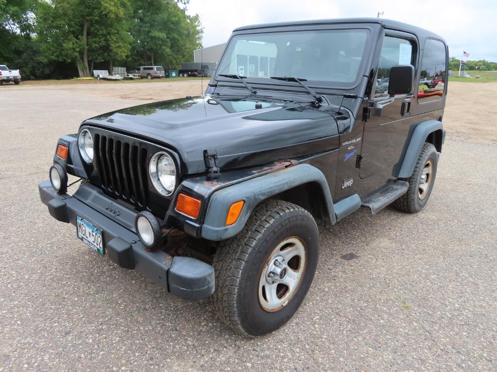 1998 Jeep Wrangler Sport 4x4, 5spd 4 Liter, removable hard top, in the last