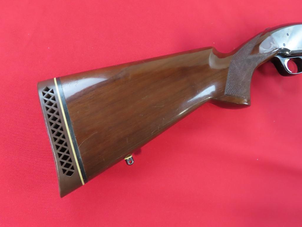 Browning BPS 12ga pump shotgun, vented ribbed, 3 chokes (full, mod., imp)~4