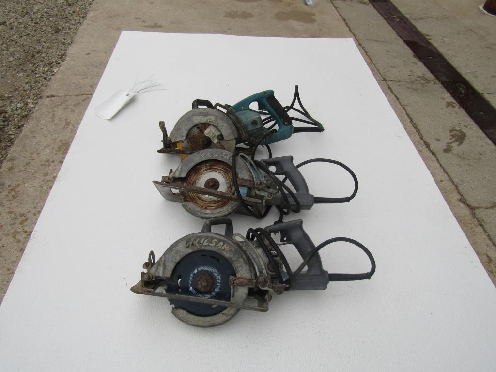 (3) Skilsaw Saws