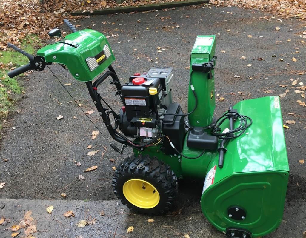 John Deere 1330SE Snowblower