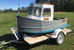 New Handcrafted tugboat & trailer