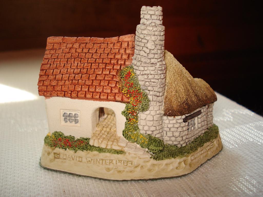 David Winter Collectibles - Village Shops and Maurice Wideman Collectible