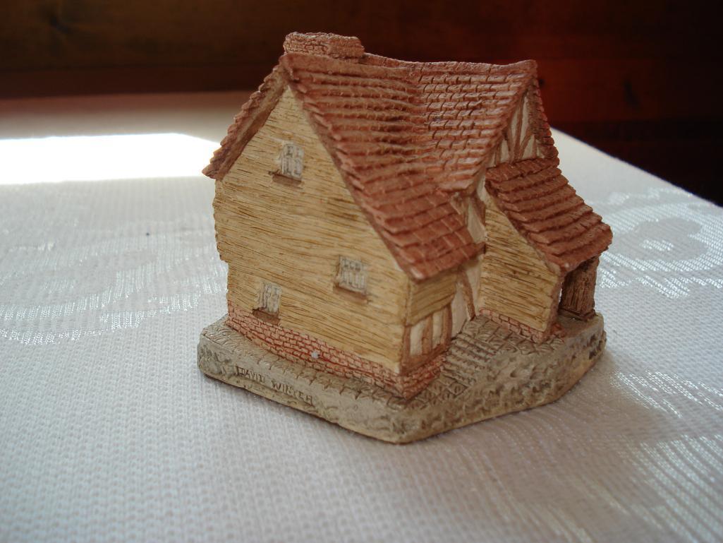 David Winter Collectibles - Village Shops and Maurice Wideman Collectible