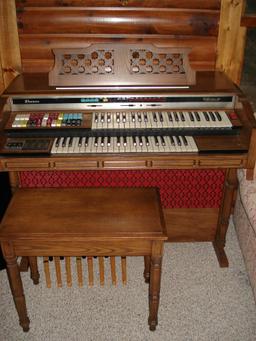 Thomas Californian 262 and Rhythm Section Organ with Bench and Organ Sheet Music/Books