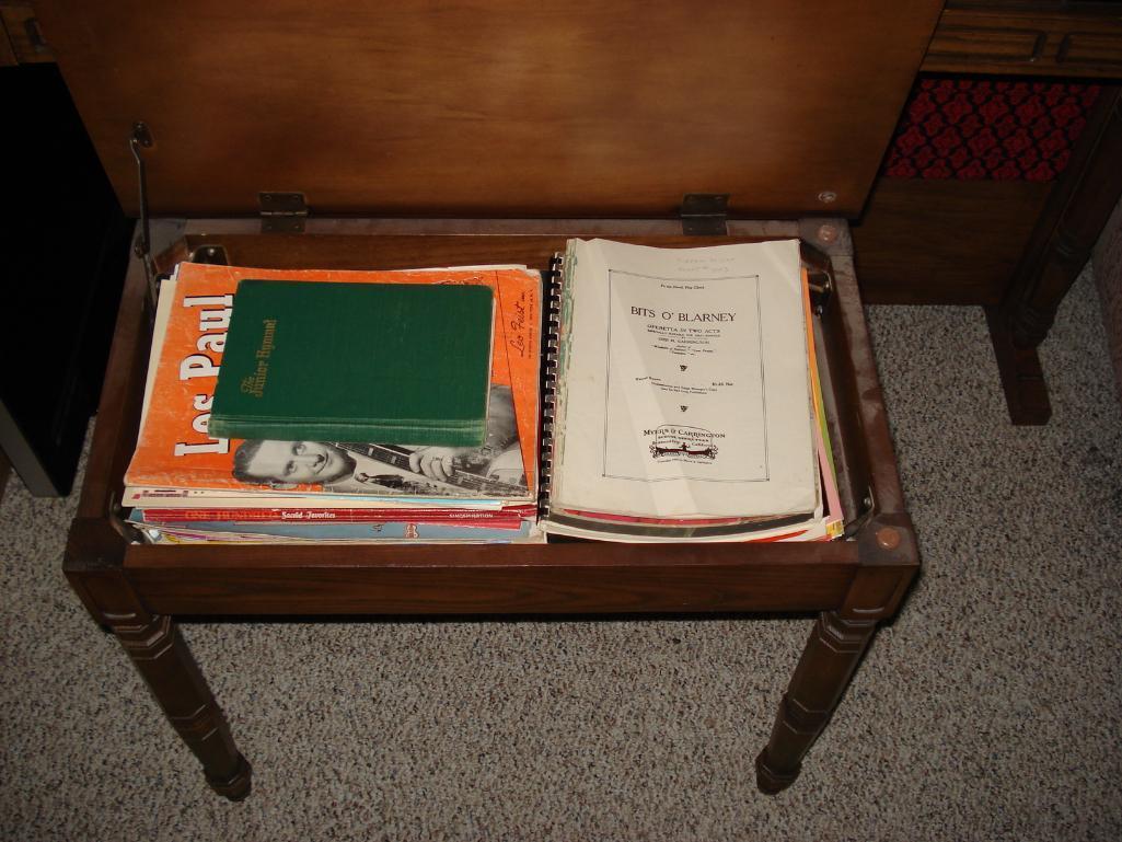 Thomas Californian 262 and Rhythm Section Organ with Bench and Organ Sheet Music/Books