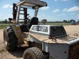 TEXAS LIFT FORK LIFT TRACTOR