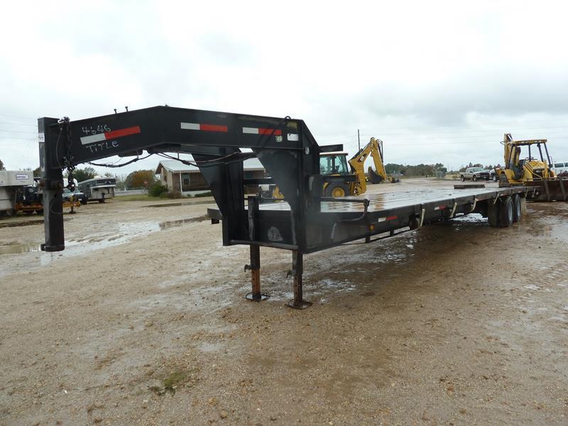 2002 TEXAS BRAGG 40' GN FLATBED TRAILER