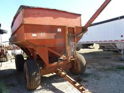 J&M MODEL 350-20 13 TON GRAVITY FEED WAGON