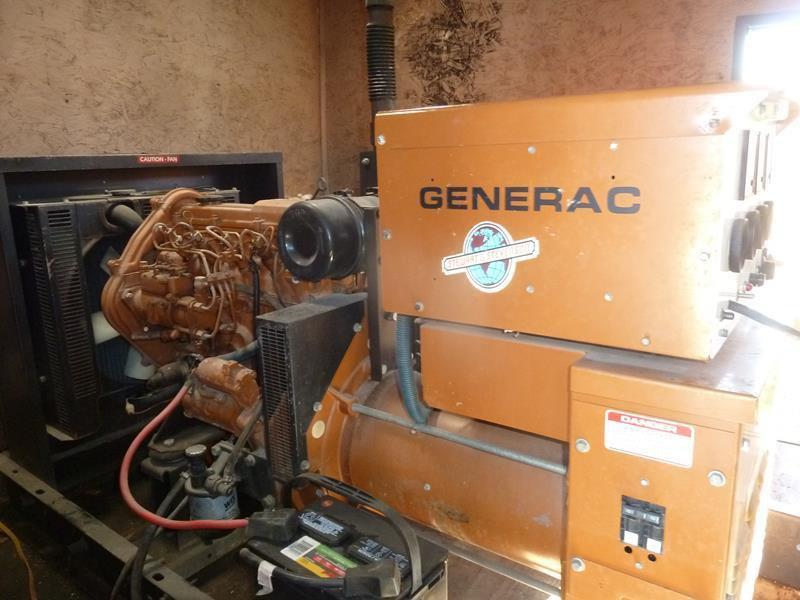 GENERAC GENERATOR IN AN ENCLOSED