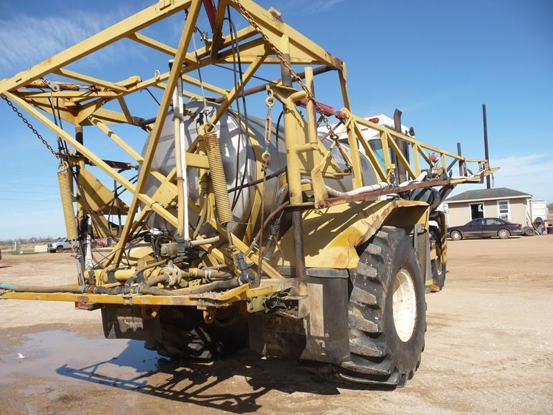 TERRA GATOR 1603T W/AG-CHEM 1800 SPRAY RIG