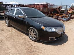 2011 LINCOLN MKZ