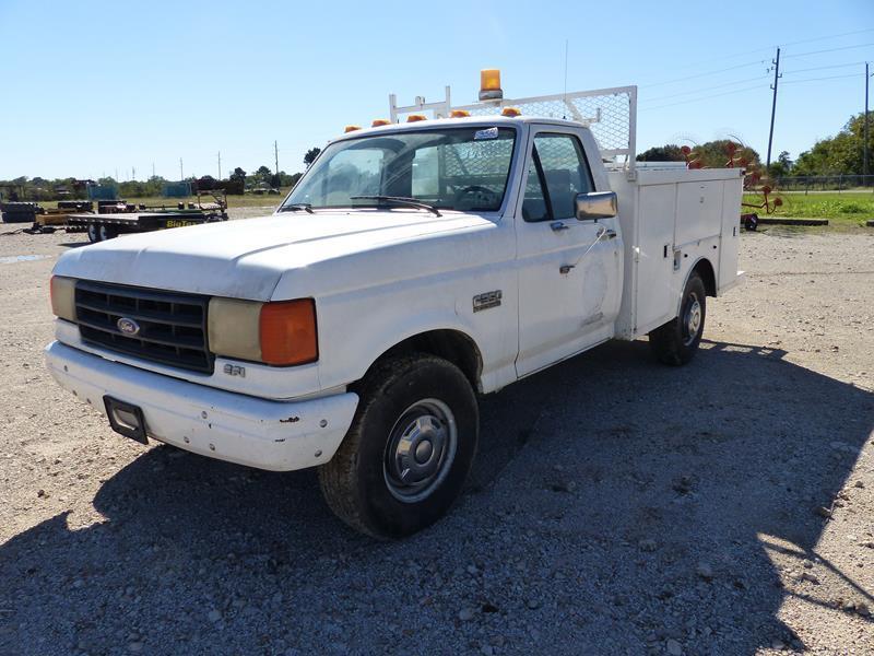 1988 FORD F350  1 TON TRUCK