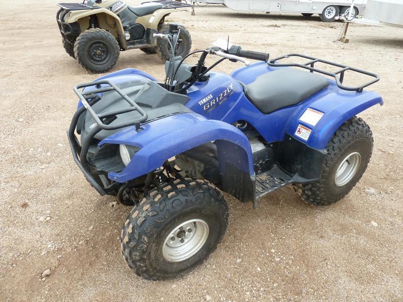 YAMAHA GRIZZLY 4 WHEELER