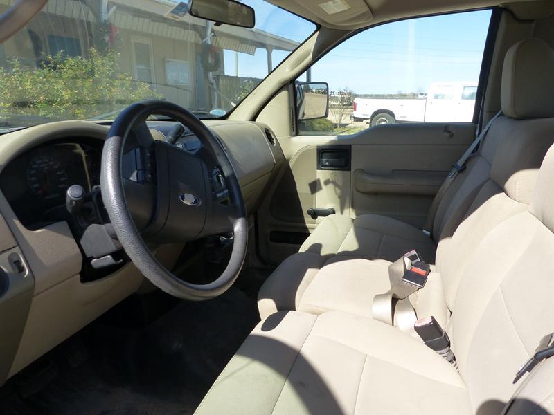 2005 FORD F150 XL EXT CAB TRUCK