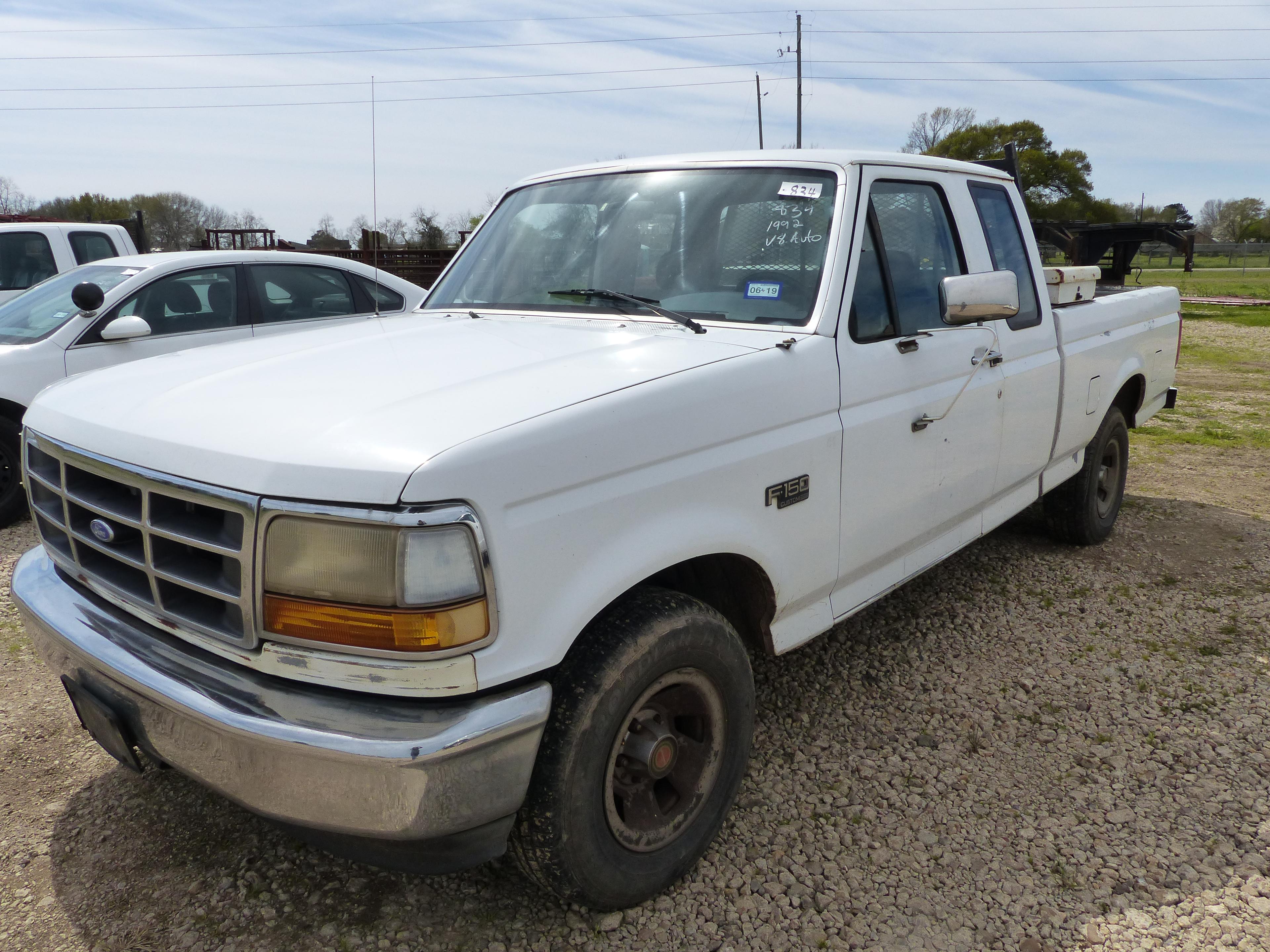 1992 FORD F150 EXTENDED CAB TRUCK