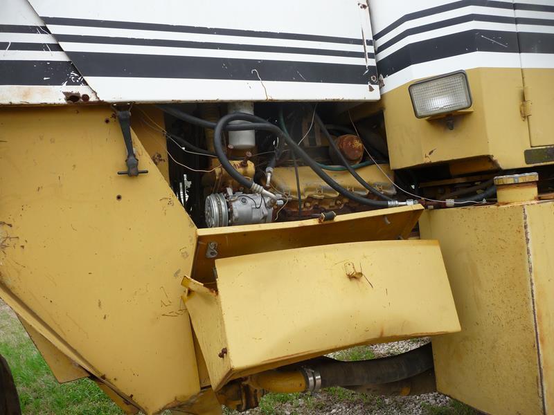 TERRA-GATOR 1603T W/AG CHEM 1800 SPRAY RIG