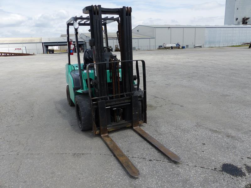 2011 MITSUBISHI FD30N DIESEL FORKLIFT