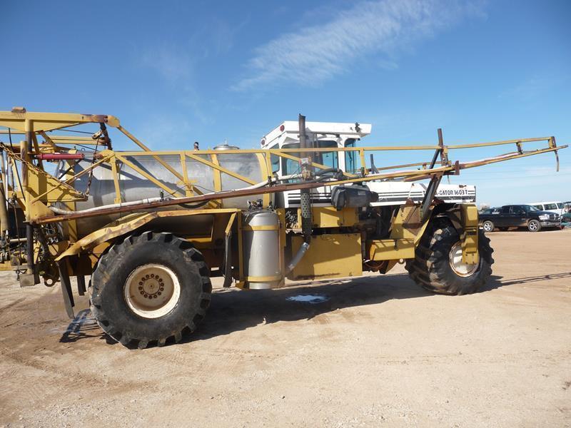 TERRA GATOR 1603 T W/AG CHEM 1800 SPRAY RIG