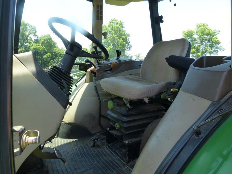 2006 JD 5525 TRACTOR