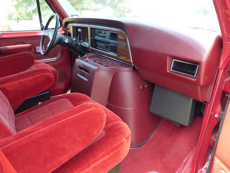 1988 FORD XLT CLUB WAGON