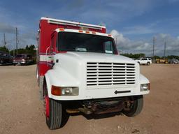 1991 INTERNATIONAL 4700 T444E AMBULANCE