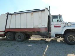 1989 FORD L8000 GARBAGE TRUCK