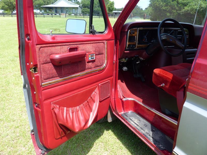 1988 FORD XLT CLUB WAGON