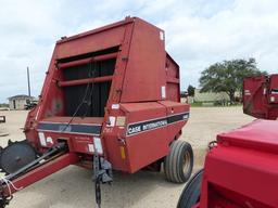 CASE INTERNATIONAL 8460 ROUND BALER