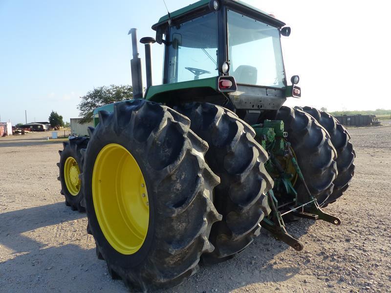 JD 4850 TRACTOR