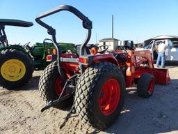 KUBOTA L4330 TRACTOR W/KUBOTA LA 853 FE LOADER