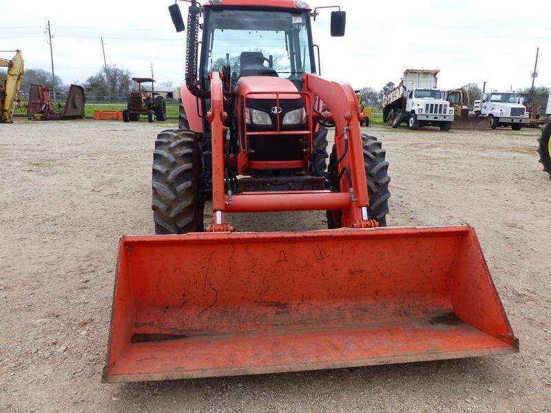 KUBOTA M108S TRACTOR W/KUBOTA LA1403 FE LOADER