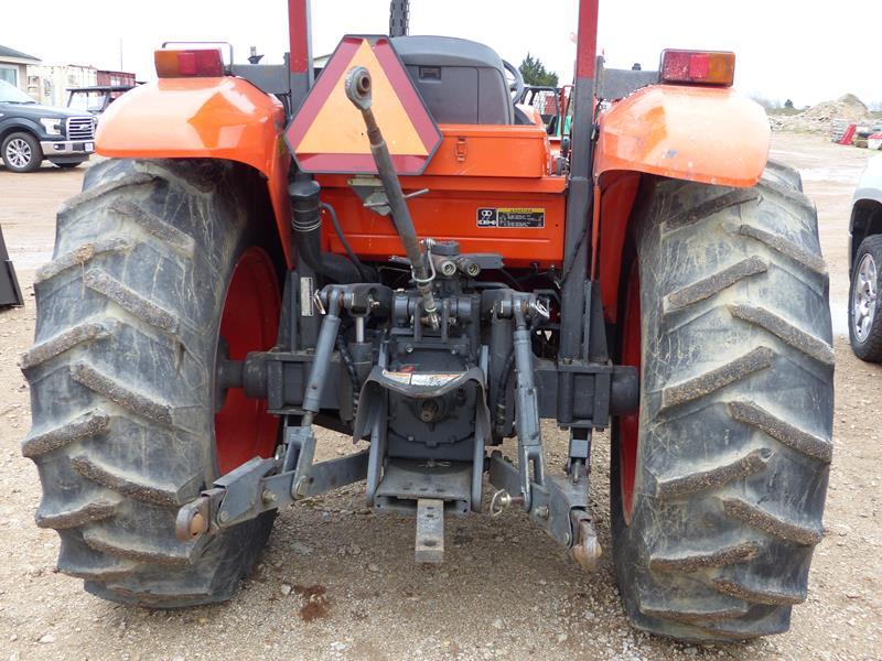 KUBOTA M5040F TRACTOR W/KUBOTA LA1153 FE LOADER