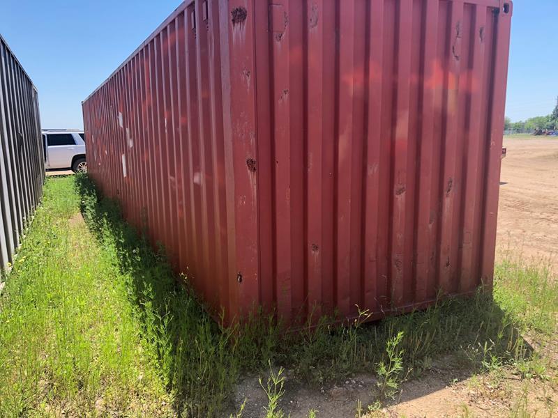 40' SHIPPING/STORAGE CONTAINER