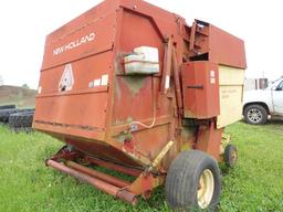 NH 855 ROUND BALER