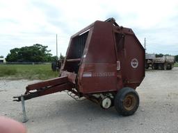 HESSTON 5580 ROUND BALER