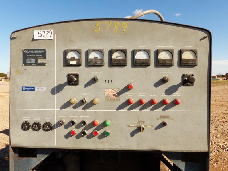 DELCO 225 KW GENERATOR W/12V71 DETROIT DIESEL MOTOR