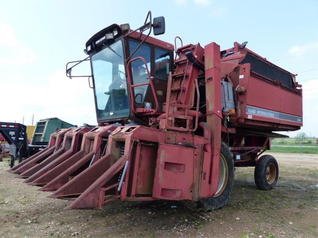 CASE IH 2044 4 ROW COTTON PICKER