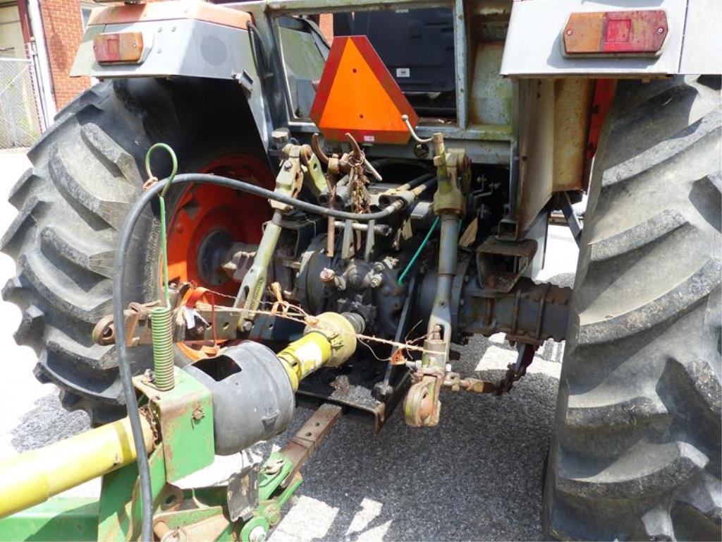 KUBOTA M8950 TRACTOR