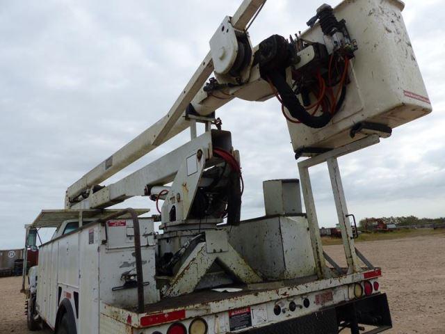 1999 GMC C7500 BUCKET TRUCK