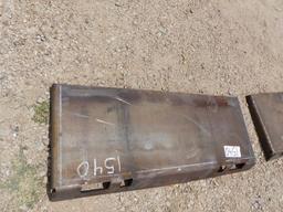 QT CLOSED WELDABLE QUICK PLATE FOR SKID STEER